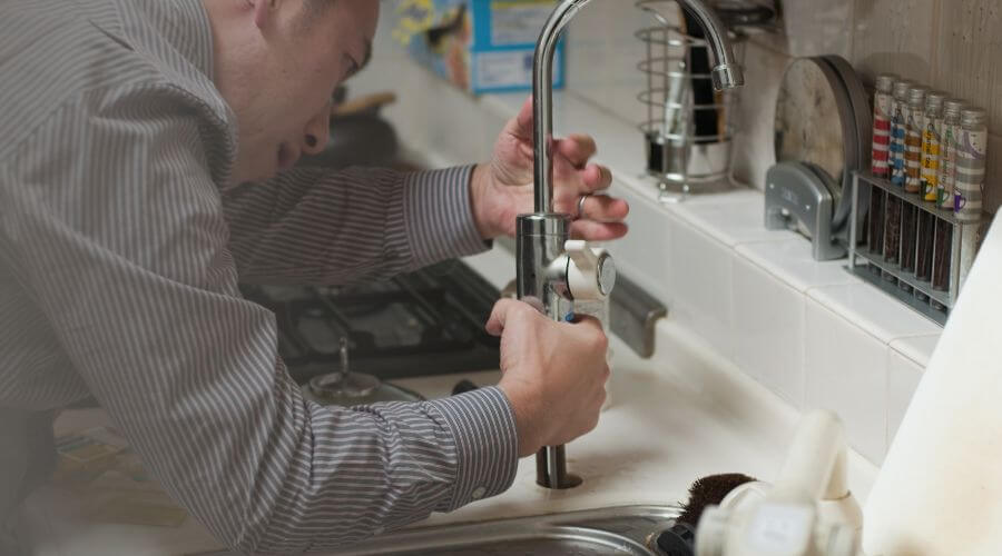 Professional tankless water heater installation in Saint Robert, MO